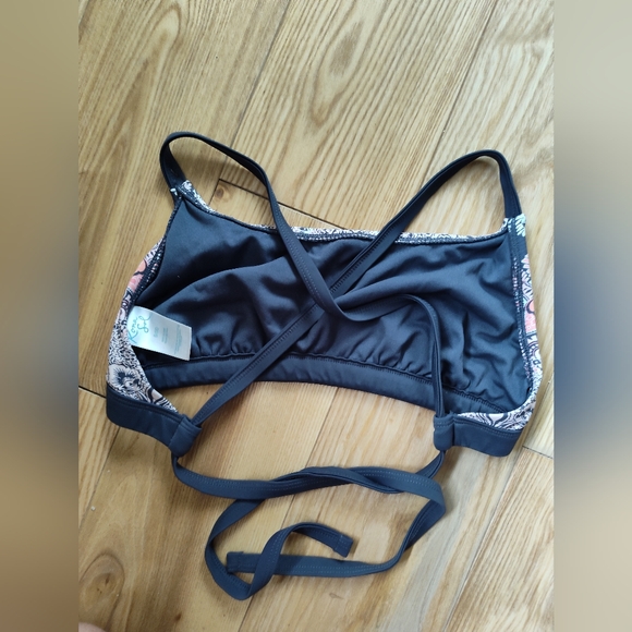 Bikini top Summer Sale 🌼 - Picture 4 of 8